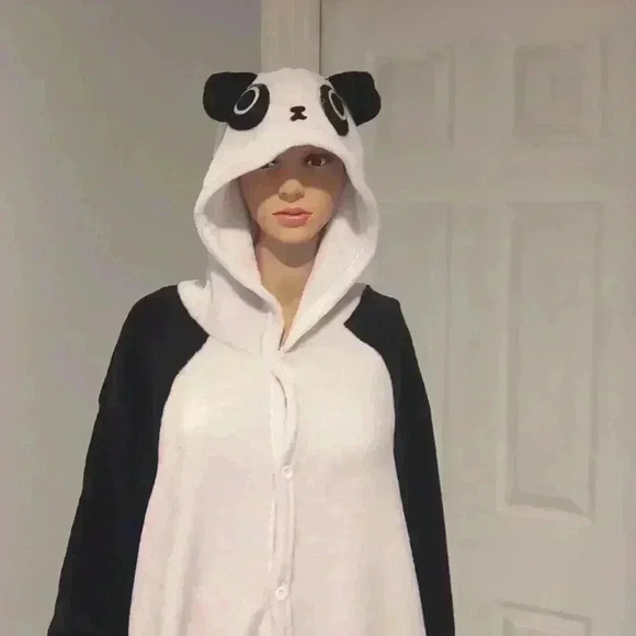 Panda Halloween costume - Picture 3 of 9